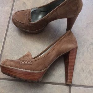 Guess suede leather shoes 7.5 M